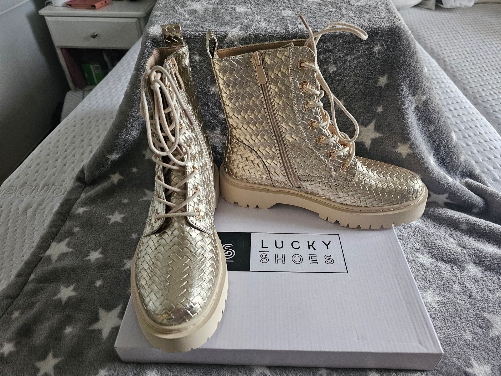Stoere gouden boots, Overige kleuren, Lage of Enkellaarzen, Lucky Shoes, Nieuw