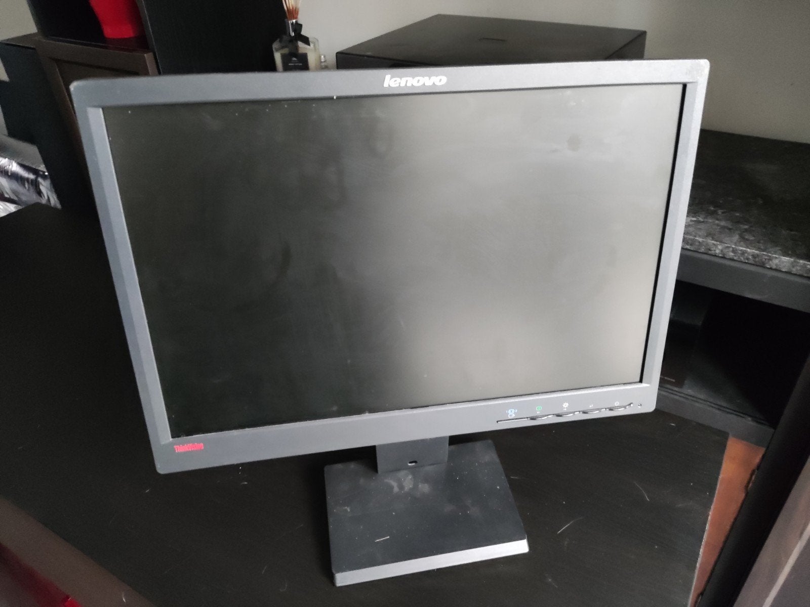 Lenovo ThinkVision Monitor - Gebruikt, Computers en Software, Ophalen, Gebruikt, IPS, Full HD