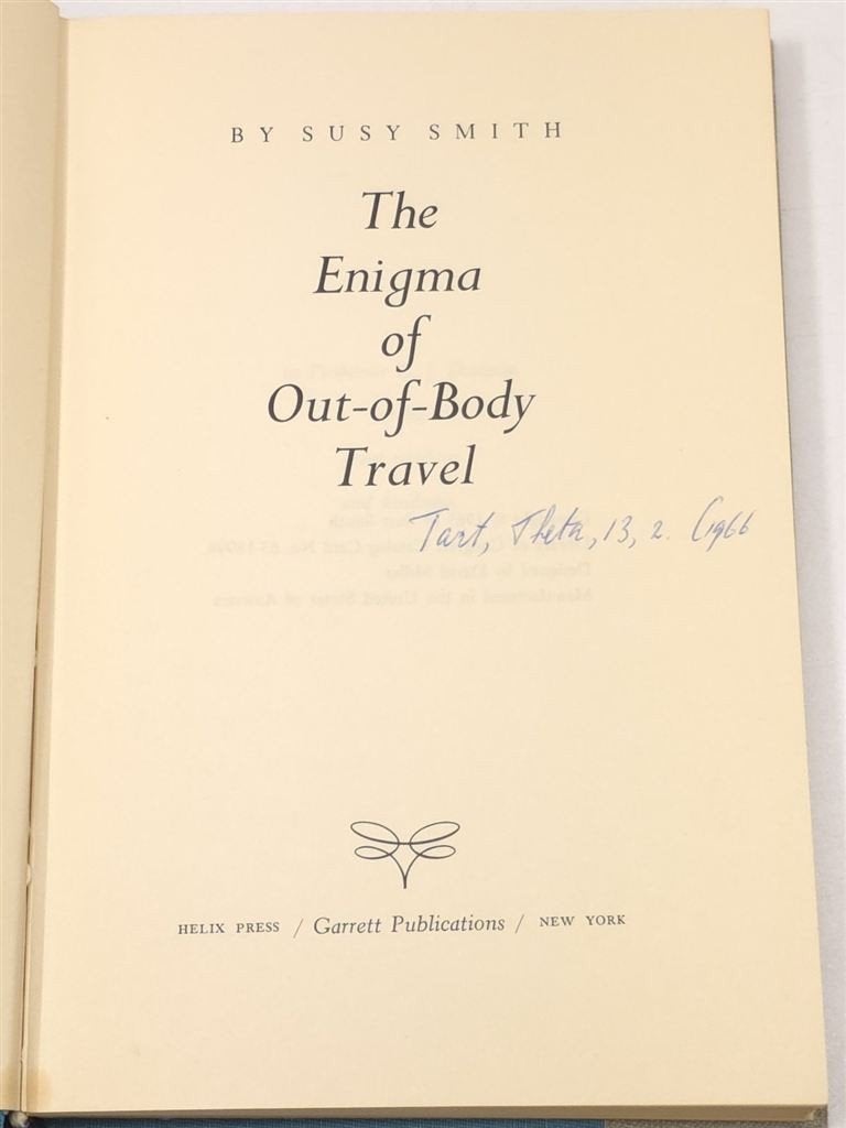 The Enigma of Out-of-Body Travel — Susy Smith 1965, Boeken, Ophalen of Verzenden, Gelezen, Overige onderwerpen, Achtergrond en Informatie