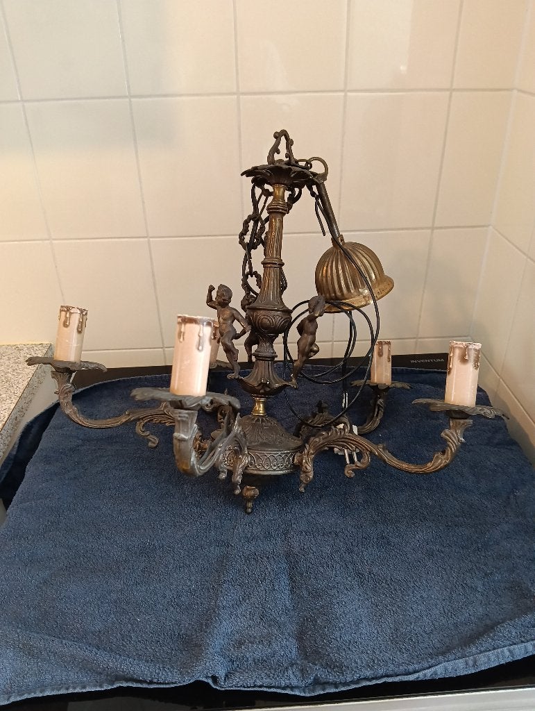 Kroonluchter+putti/engeltjes/cherubijntjes. Vintage/antiek?, Ophalen, Gebruikt, Overige materialen