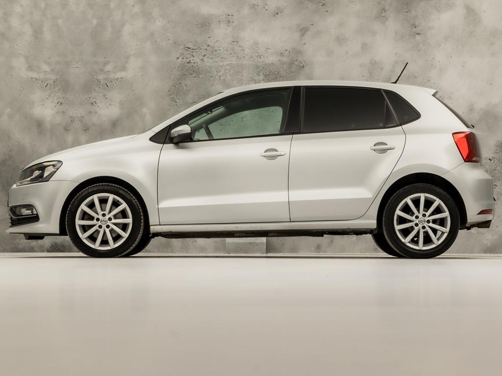 Volkswagen Polo 1.2 TSI Sportline (NAVIGATIE, CLIMATE, STOEL, 12 maanden, Stof, 4 cilinders, Bedrijf