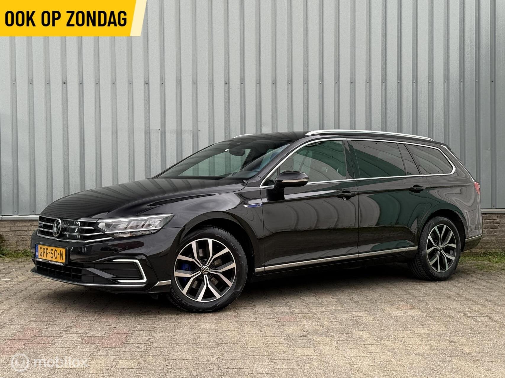Volkswagen Passat Variant 1.4 TSI PHEV GTE | 360 camera |, Auto's, Volkswagen, 4 cilinders, Zwart, Hybride Elektrisch/Benzine