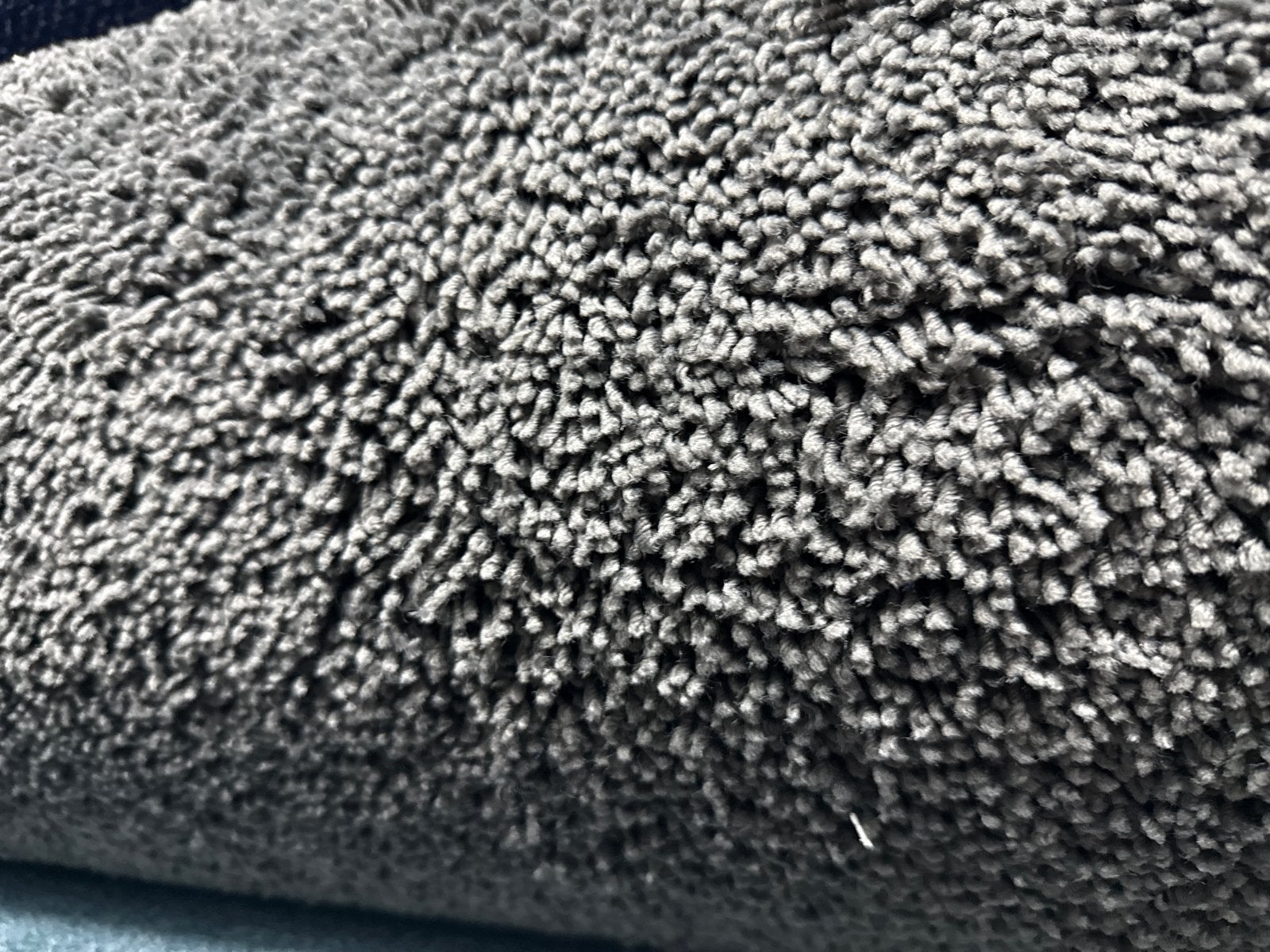 Opruiming: Interfloor Tarragona groen tapijt 10x4m, Nieuw, Ophalen of Verzenden, 200 cm of meer, Rechthoekig