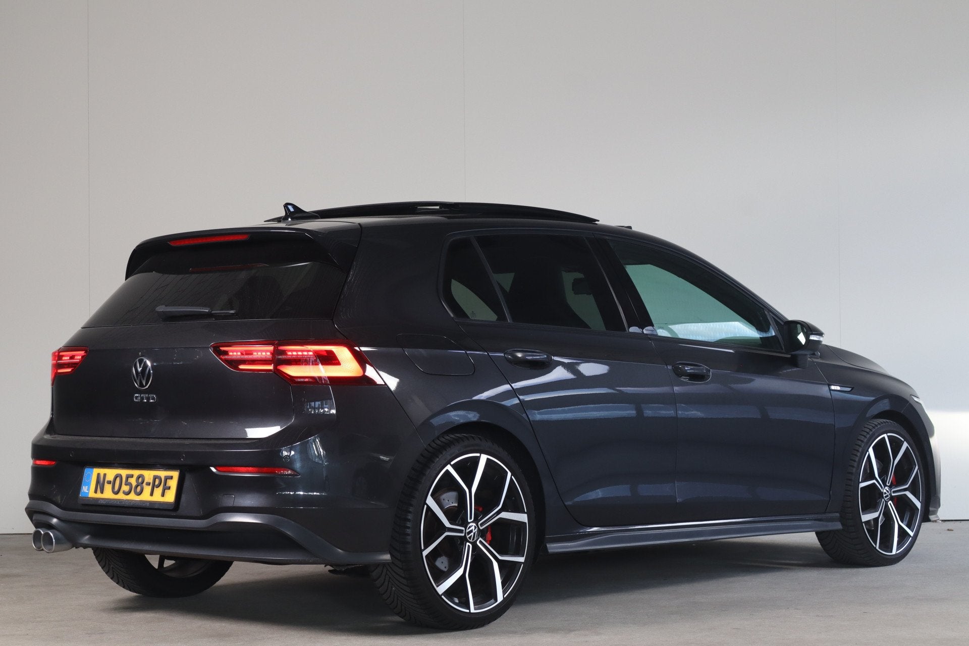 Volkswagen Golf 2.0 TDI GTD Stoel+stuurverw I Mem.seats I Do, 730 kg, Gebruikt, 4 cilinders, Bedrijf