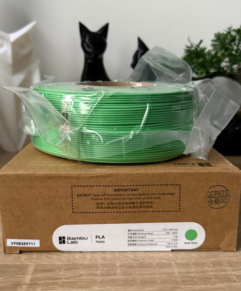 Bambu Lab PLA Mat Groen Filament 1.75mm 1kg, Computers en Software, 3D-printerbenodigheden, Ophalen of Verzenden, Nieuw
