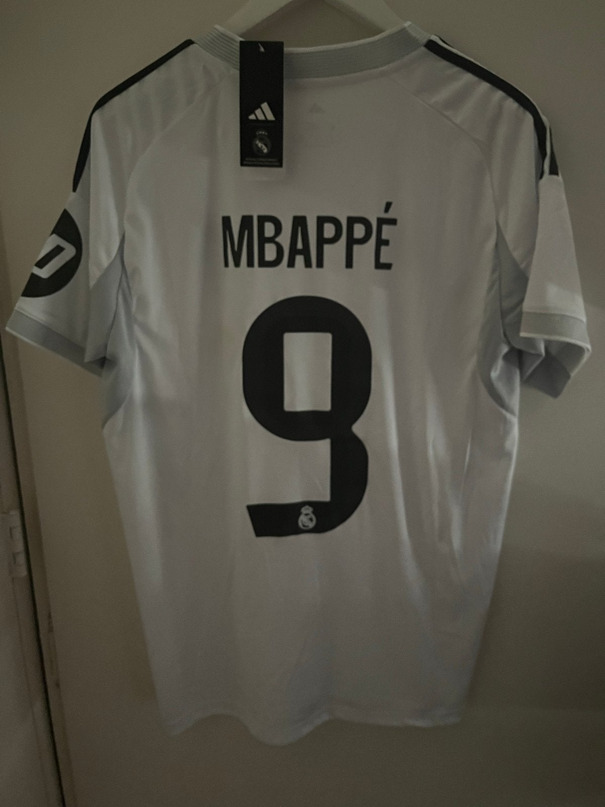 Real Madrid Thuisshirt Mbappé #9 - Maat M - Nieuw, Ophalen of Verzenden, Nieuw