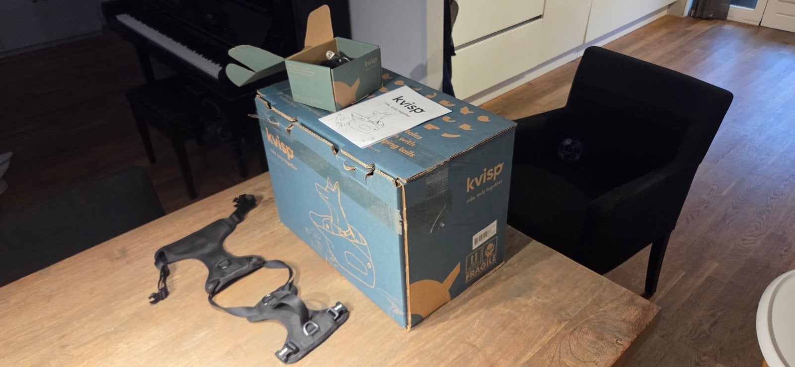 Kvisp Hondenfietsmand incl tuigje maat M, Dieren en Toebehoren, Overige merken, Ophalen, Zo goed als nieuw, Hondenfietsmand