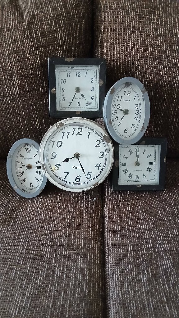 Mooie klok met 5 tijdzones - Ideaal voor wereldreizigers, Ophalen, Vintage, Analoog, Overige merken