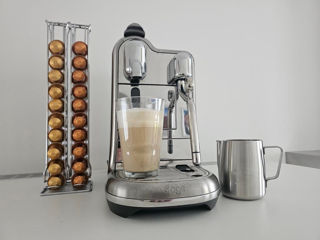 Nespresso Sage Creatista Pro + origineel melkkan z.g.a.n., Koffiepads en cups, 10 kopjes of meer, Koffiemachine, Ophalen of Verzenden