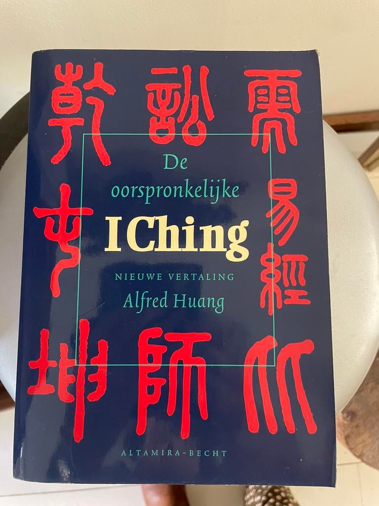 I Ching. Mooie uitgave., Ophalen, Zo goed als nieuw, Spiritualiteit algemeen, Overige typen