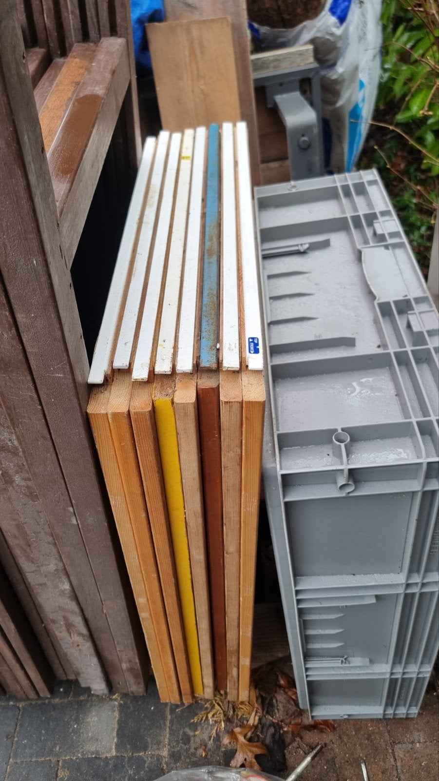 Diverse Lundia kastdelen: planken, staanders, lades, Ophalen, Gebruikt