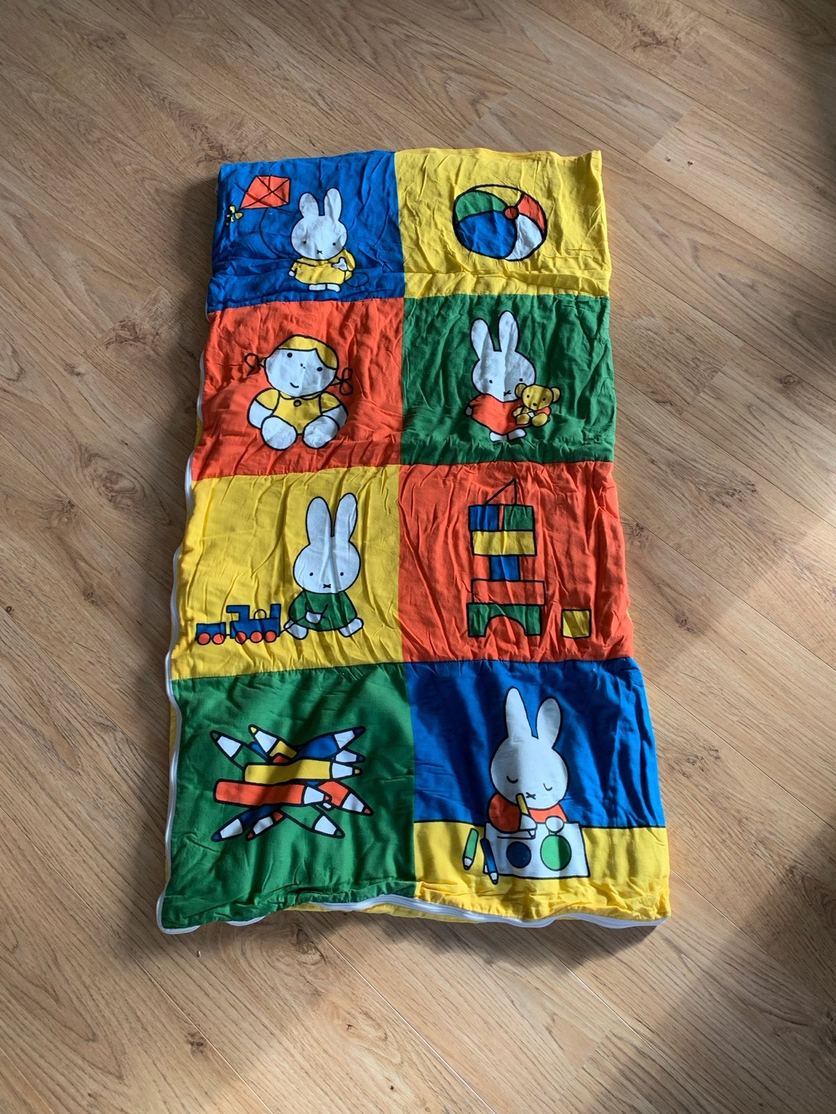 Nijntje Slaapzak - Kleurrijk en Comfortabel, Ophalen, Wasbaar, Gebruikt, Nijntje