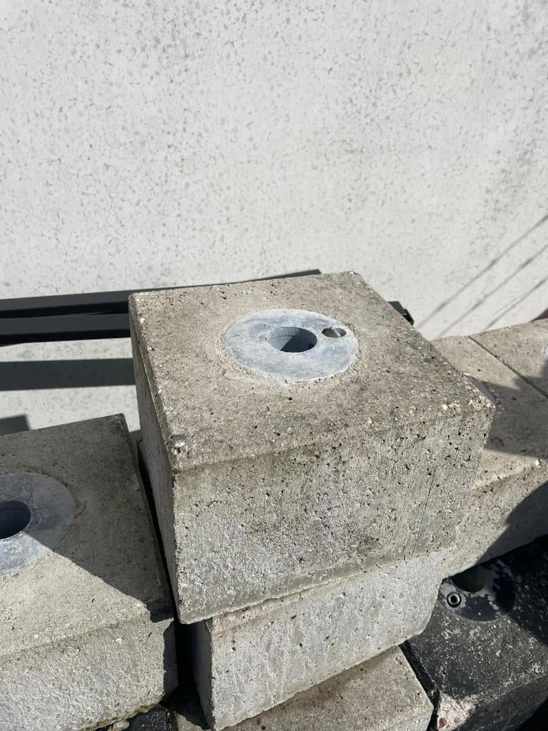 Zware betonblokken, Tuin en Terras, Ophalen, Gebruikt, Overige typen, Minder dan 5 m²