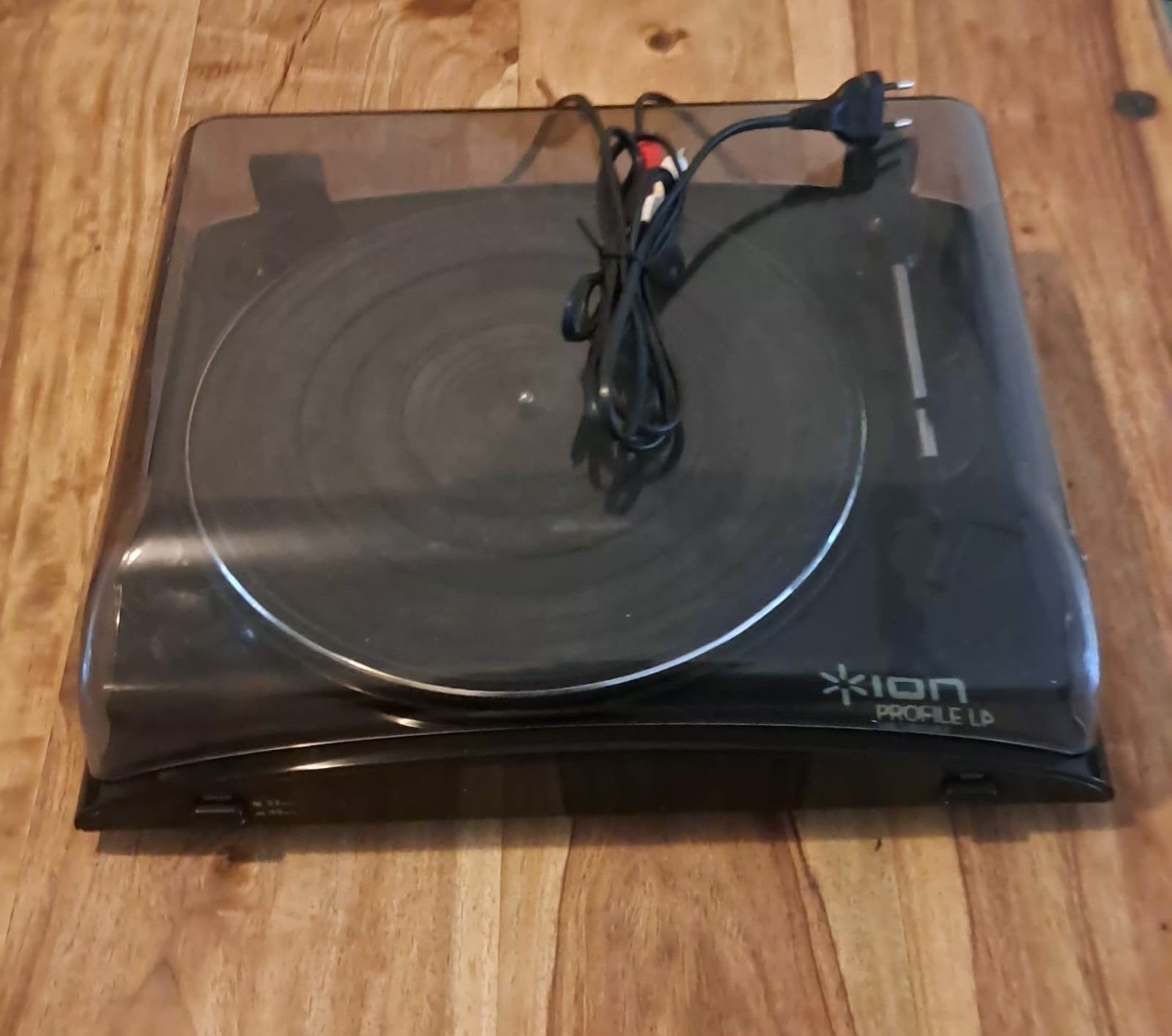 ION Profile LP USB Platenspeler - Zwart, Audio, Tv en Foto, Platenspelers, Overige merken, Ophalen of Verzenden, Zo goed als nieuw