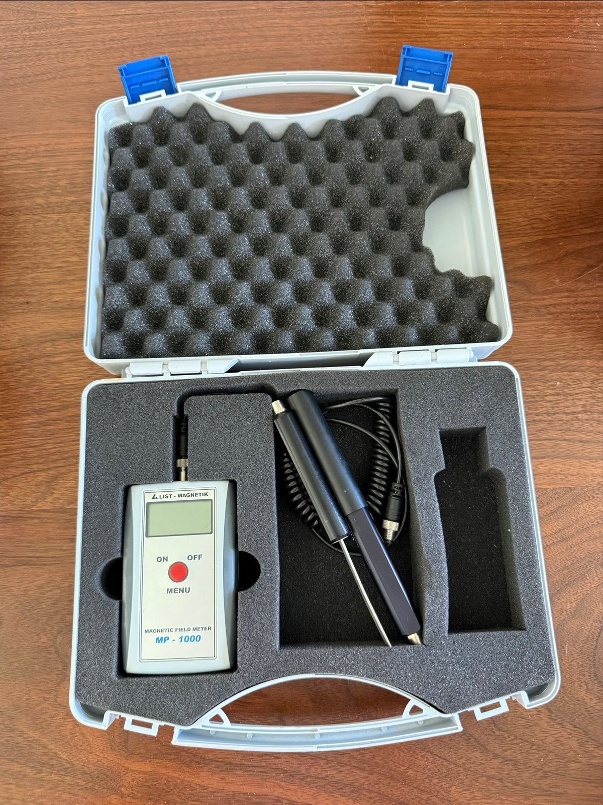 List-Magnetik MP-1000 Gauss Magneetveld Meter met probes, Ophalen of Verzenden, Gebruikt, Overige meters