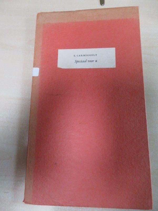 Speciaal voor u  Simon Carmiggelt + 2 zeldzame foldertjes, Verzenden, Gelezen