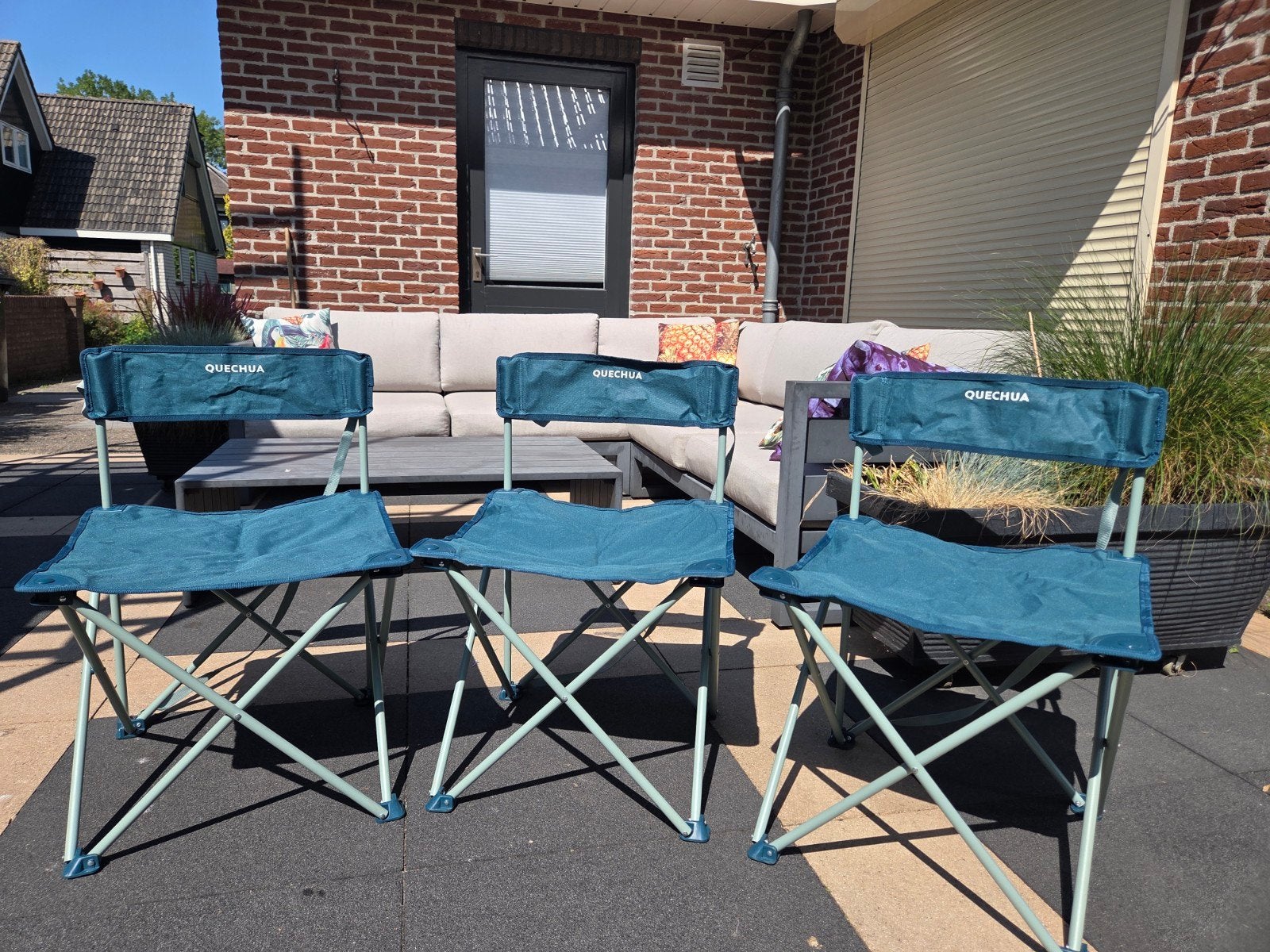 3 inklapbare Quechua campingstoeltjes, Ophalen, Zo goed als nieuw, Campingstoel