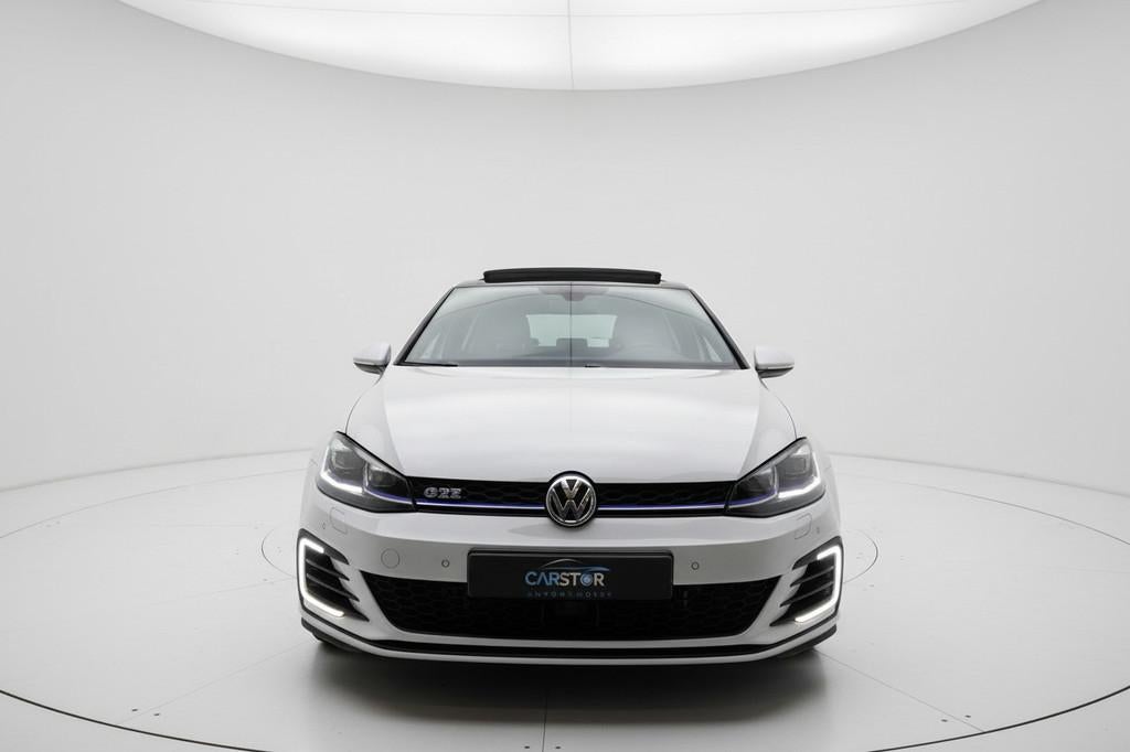 Volkswagen Golf 7.5 1.4 TSI PHEV GTE PANO VIRTUAL CAM ACC, Auto's, 8 kWh, Stof, Gebruikt, 4 cilinders