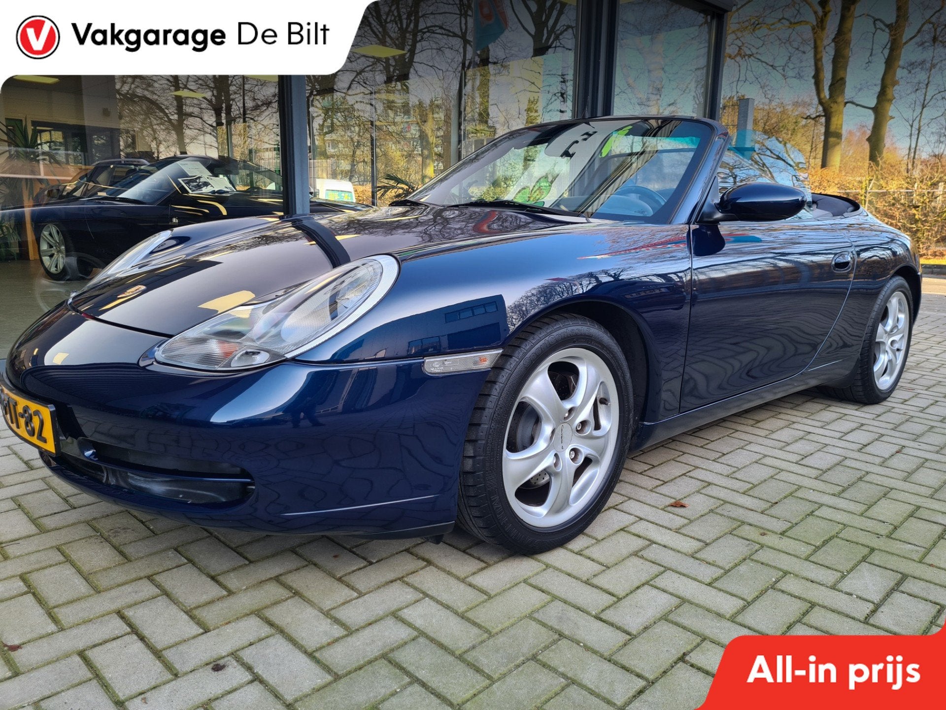 Porsche 911 Cabrio 3.4 Carrera 4, Cabriolet, Leder, Vierwielaandrijving, 1470 kg