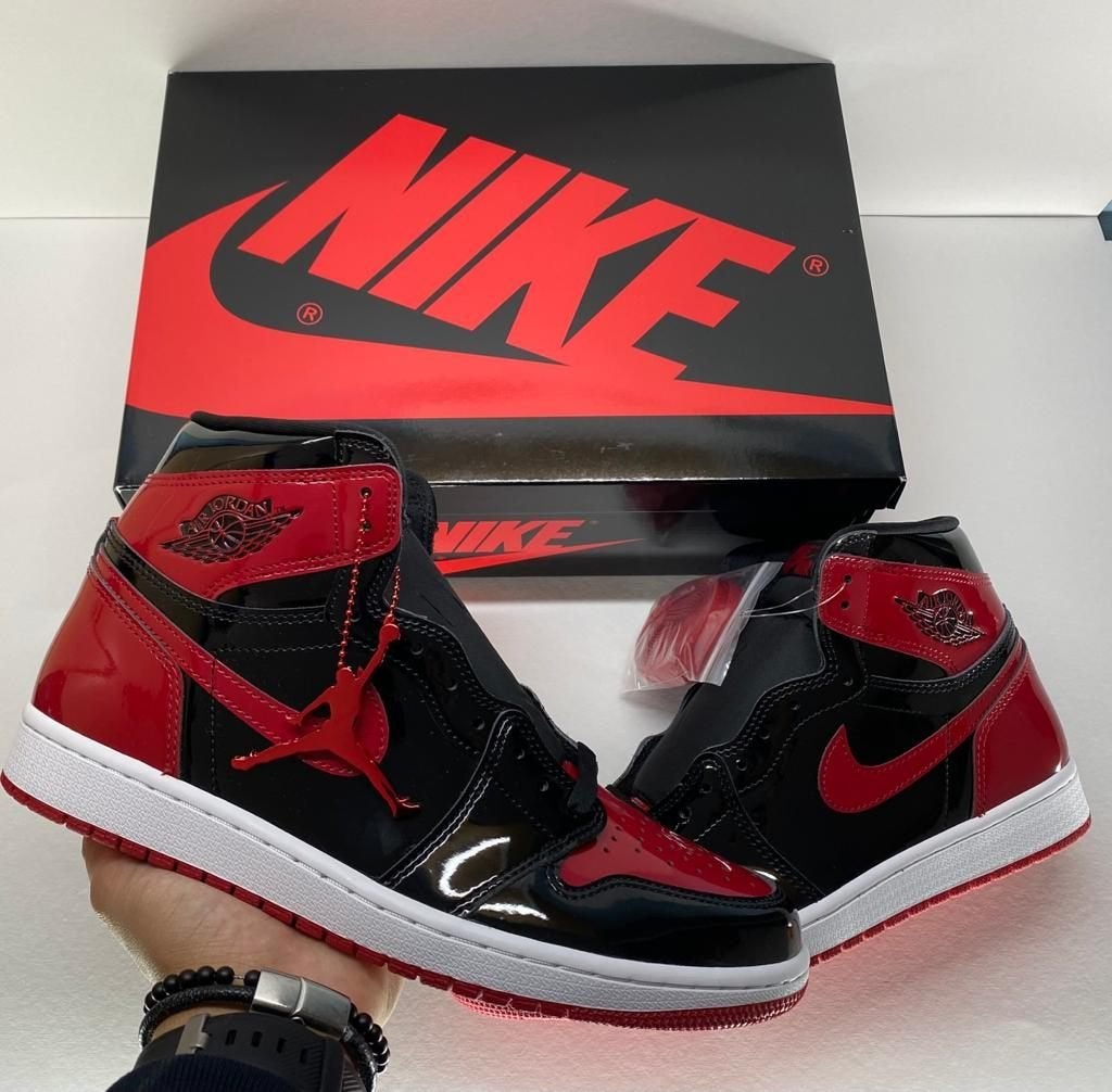Jordan 1 Retro High OG Patent Bred - Maat 35.5, Zwart, Nieuw, Ophalen of Verzenden, Sneakers of Gympen