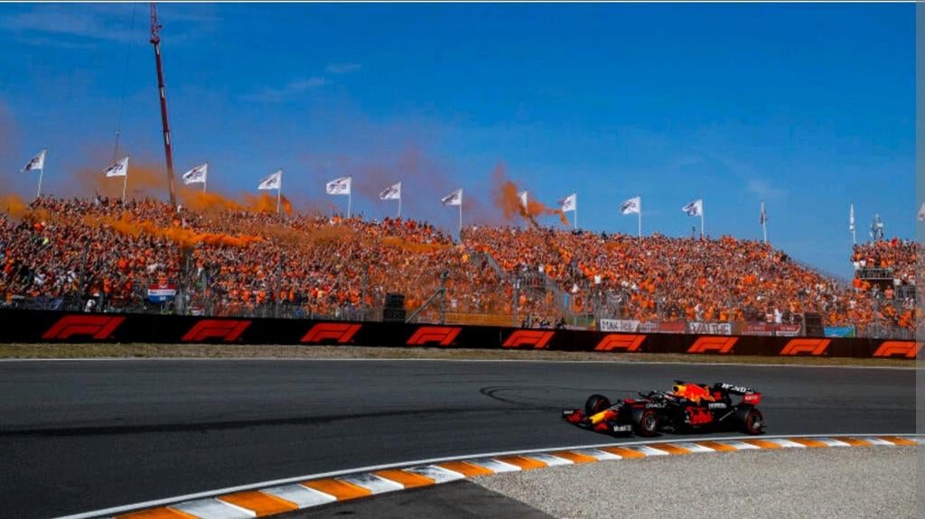 2 Weekend tickets Orange Army Grandstand!! Twv 600€, Tickets en Kaartjes, Sport | Overige, Twee personen, Augustus