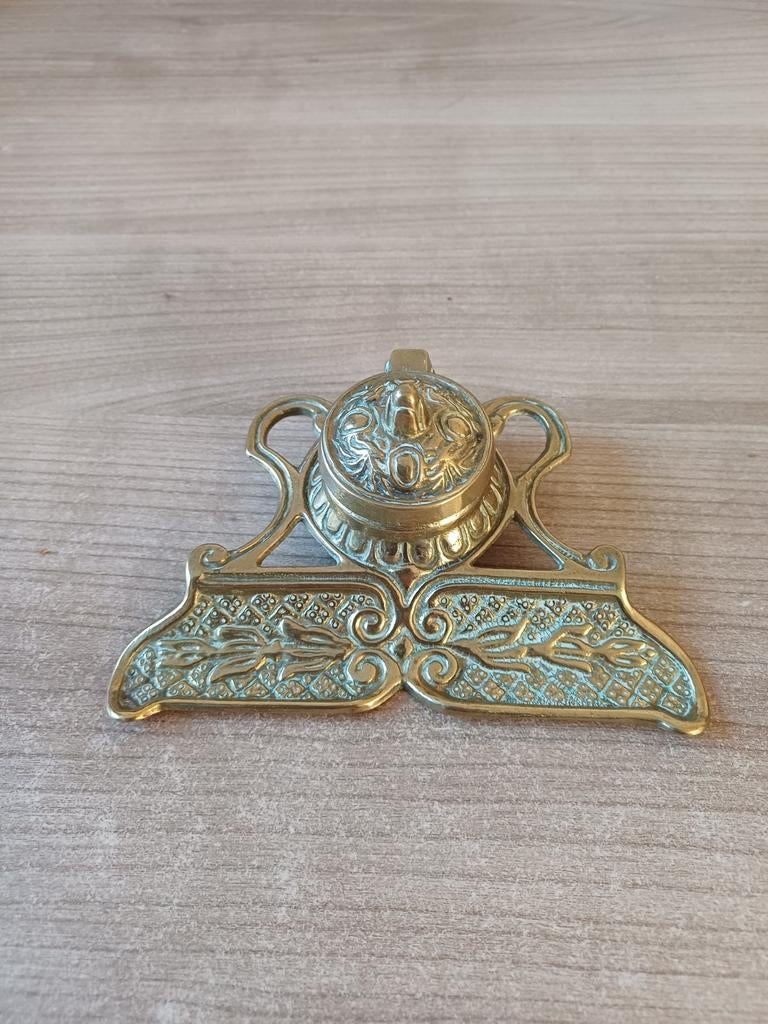 Antieke messing inktpot met penhouder, Ophalen of Verzenden