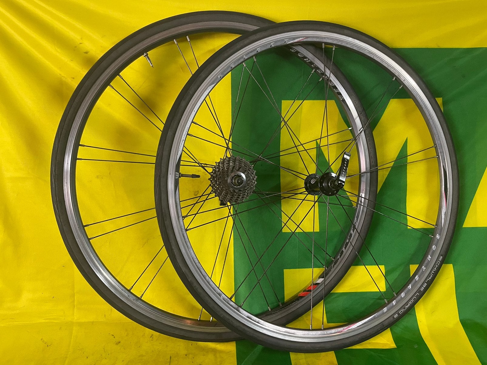 10sp Shimano bontrager Select racefiets wielen set, Verzenden, Zo goed als nieuw, Overige typen