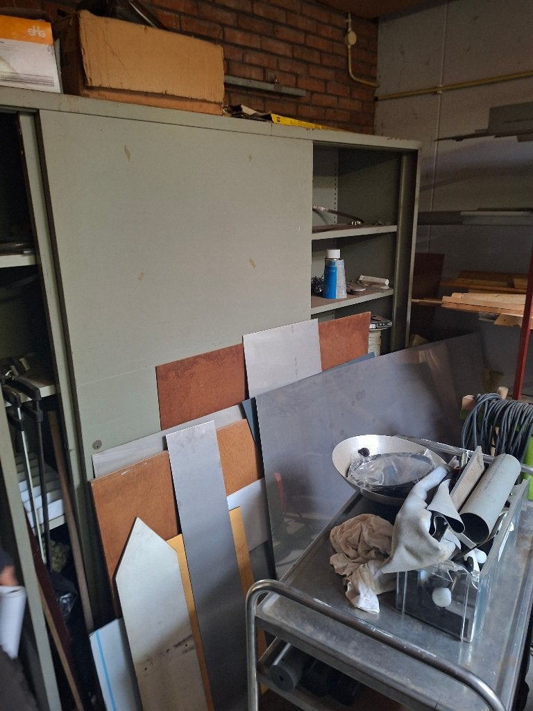 Metalen kast, Ophalen, Gebruikt, 150 tot 200 cm, Meerdere deuren