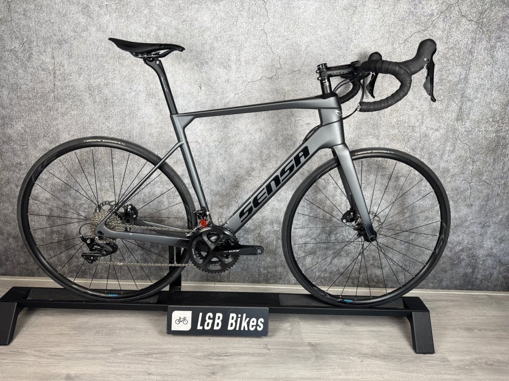 Nieuw! Sensa Giulia GF Shimano 105 2x11 Carbon Maat 61