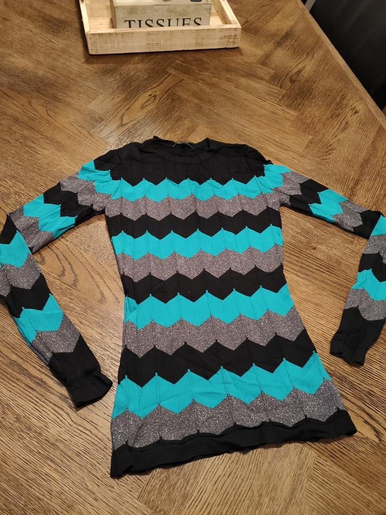 Nikkie dunne top XS zwart/zilver/groen, Zwart, Ophalen of Verzenden, Nikkie, Lange mouw