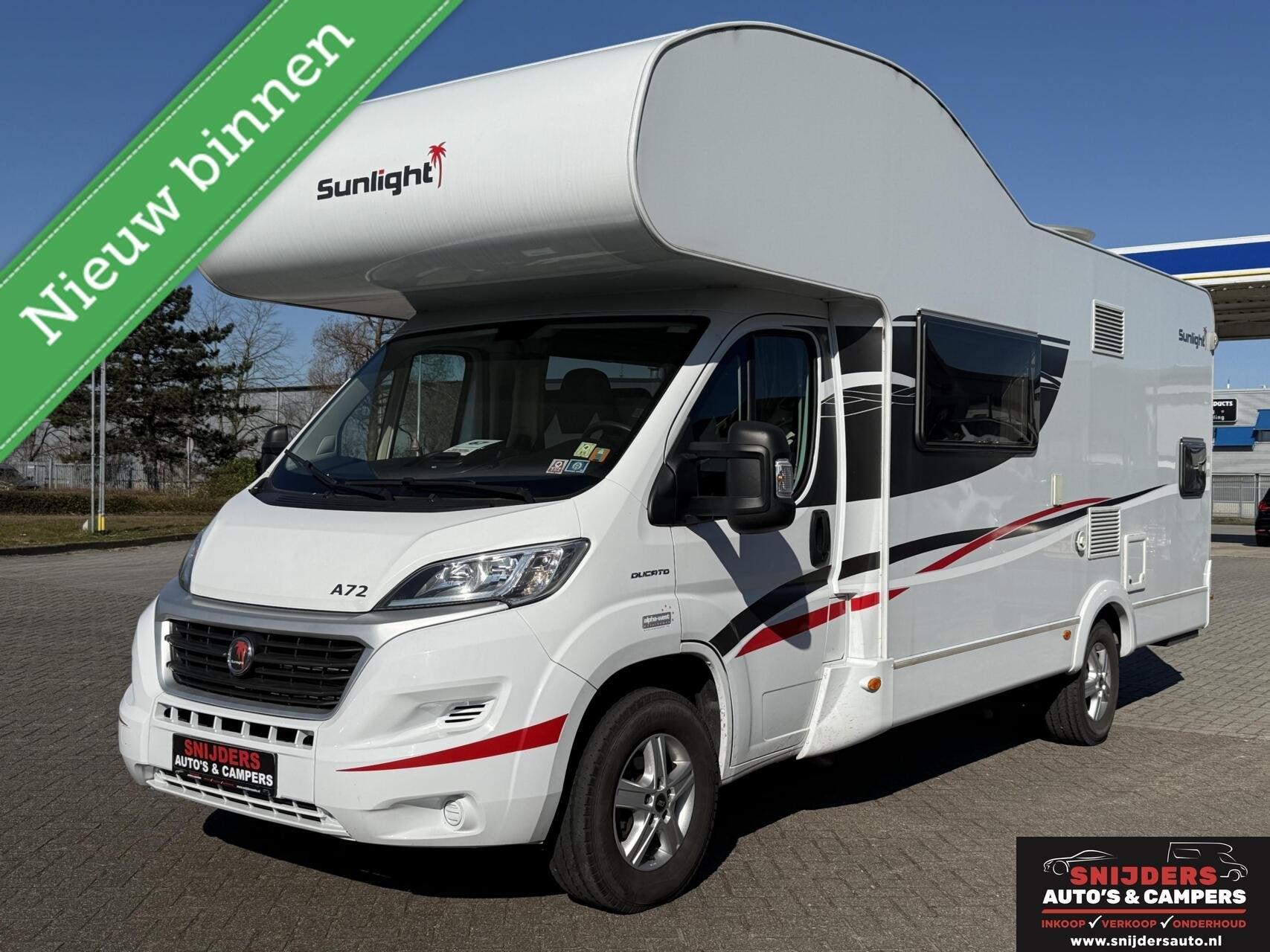 Sunlight A72 6 persoons 2 x airco in top staat, Caravans en Kamperen, Campers, 7 tot 8 meter, Bedrijf, Navigatie, Luifel