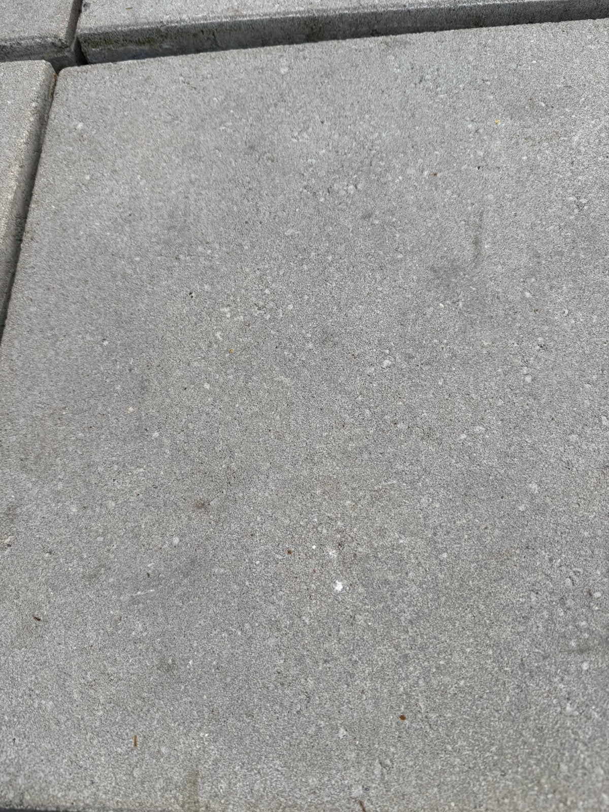Zeer nette betontegels 50x50 grijs, Ophalen, Zo goed als nieuw, 10 m² of meer, Beton