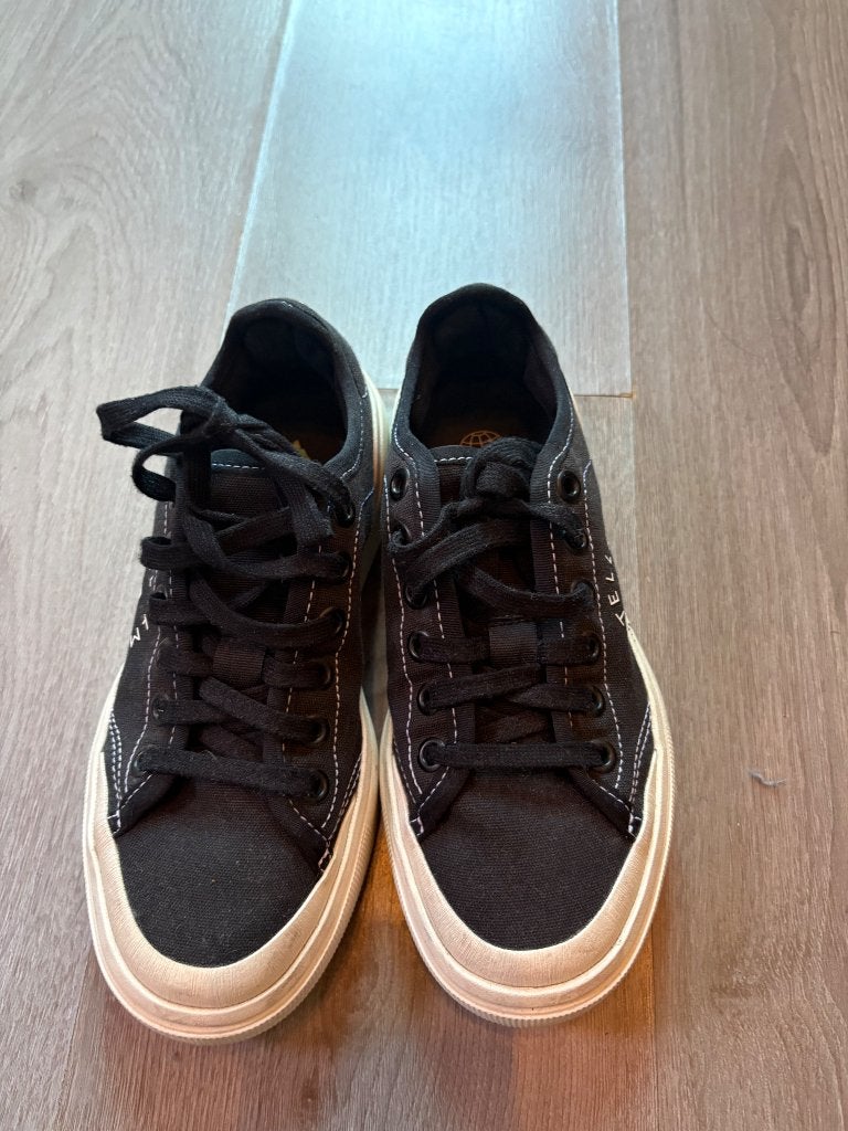 Stella McCartney x Adidas, Stella McCartney x Adidas, Zwart, Ophalen of Verzenden, Sneakers of Gympen
