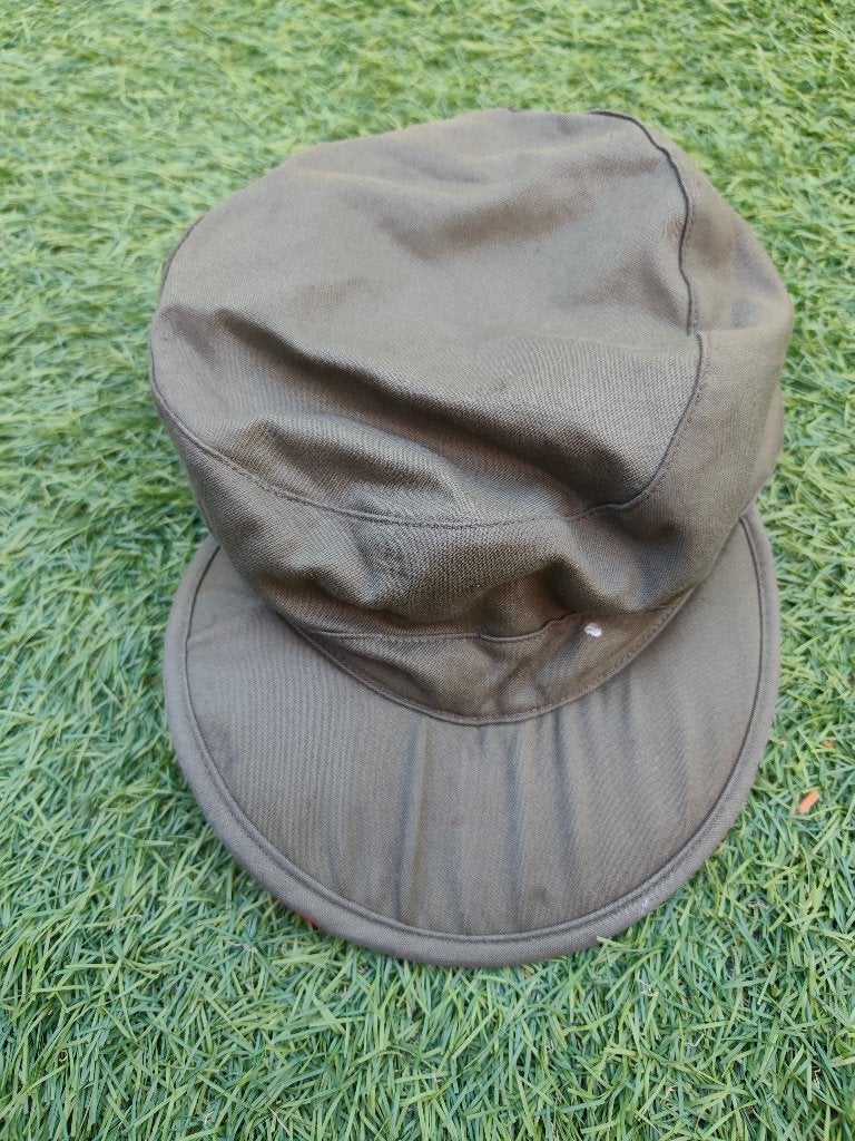 Originele KL Veldpet, gevechtspet (1987), Ophalen of Verzenden, Landmacht, Nederland, Kleding of Schoenen