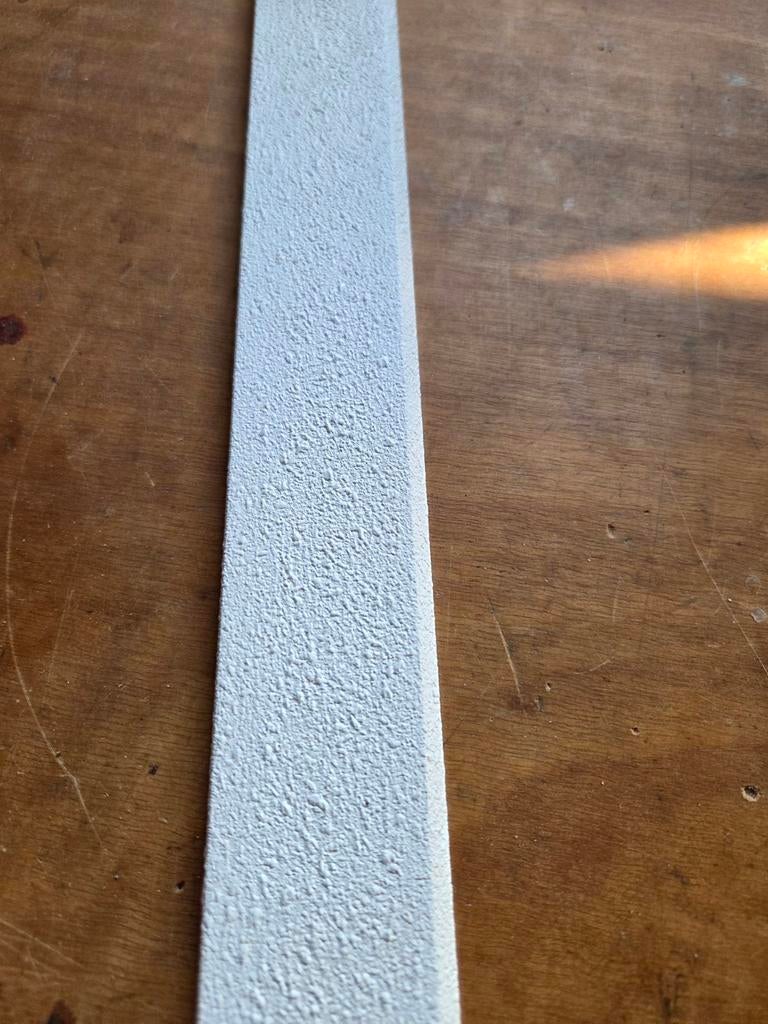 Afwerklat/Plint t.b.v. Agnes plaat, Ophalen, Nieuw, Mdf, 200 tot 250 cm