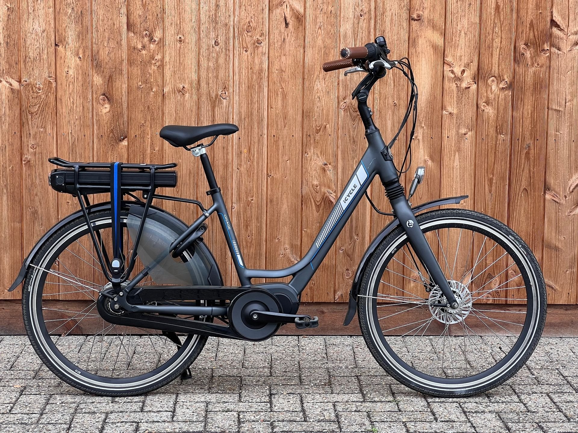 UNIEKE 26 INCH WIELMAAT ICYCLE ORAGE ERG WEINIG KILOMETERS