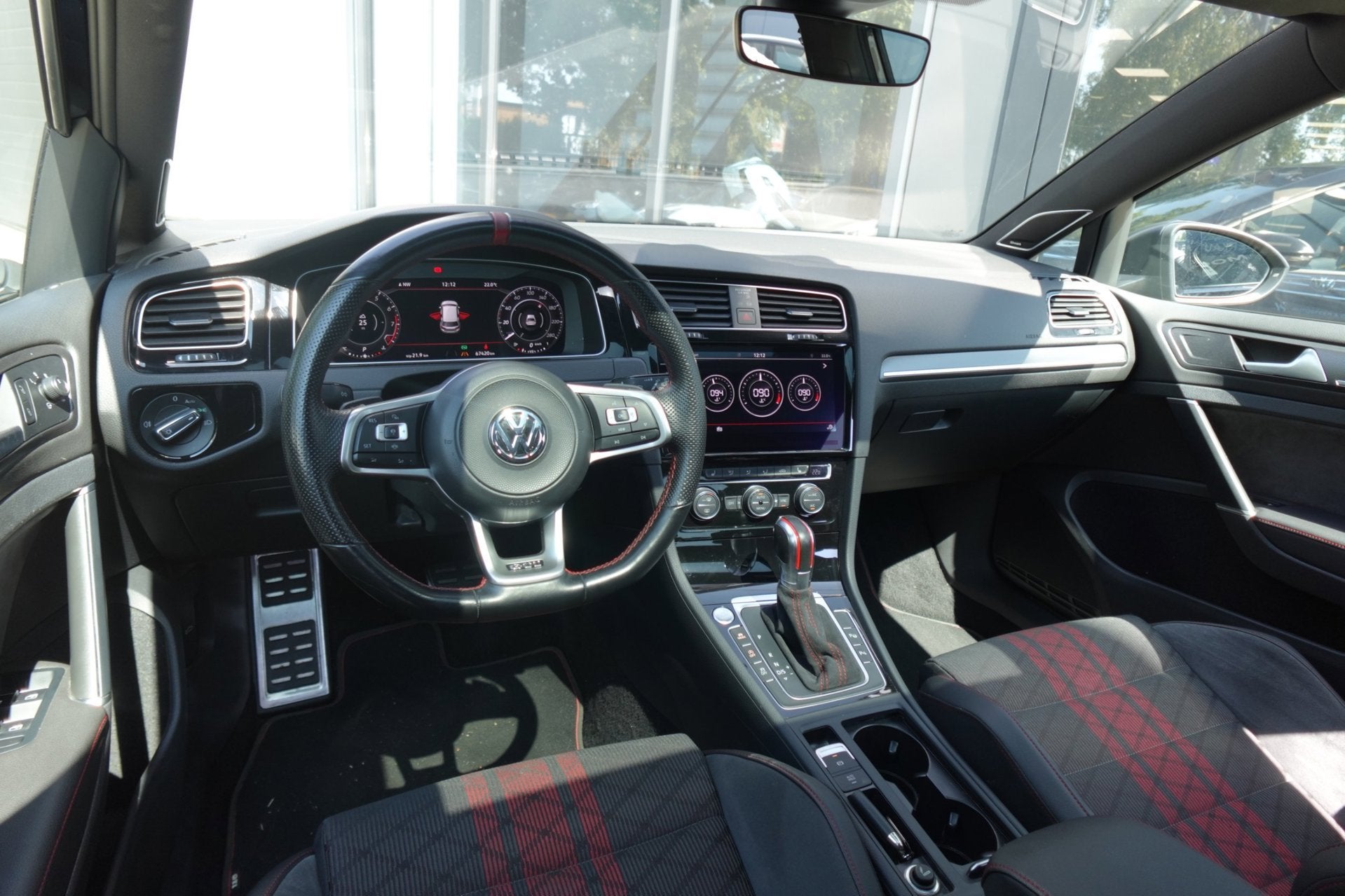 Volkswagen Golf 2.0 TSI GTI TCR AKRA PANO KEYLESS, Auto's, 15 km/l, Gebruikt, 4 cilinders, 1984 cc