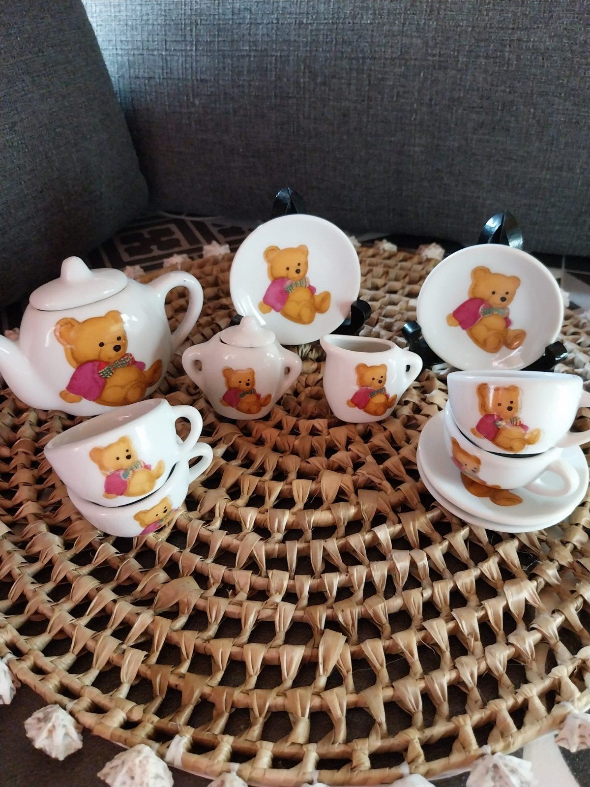 kinder servies beren, Ophalen