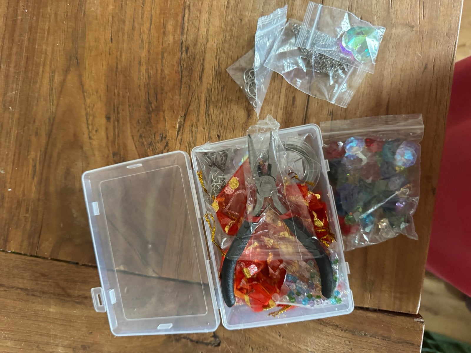 Kralen en sieraden maken set met tang, Ophalen of Verzenden, Gebruikt, Bedel