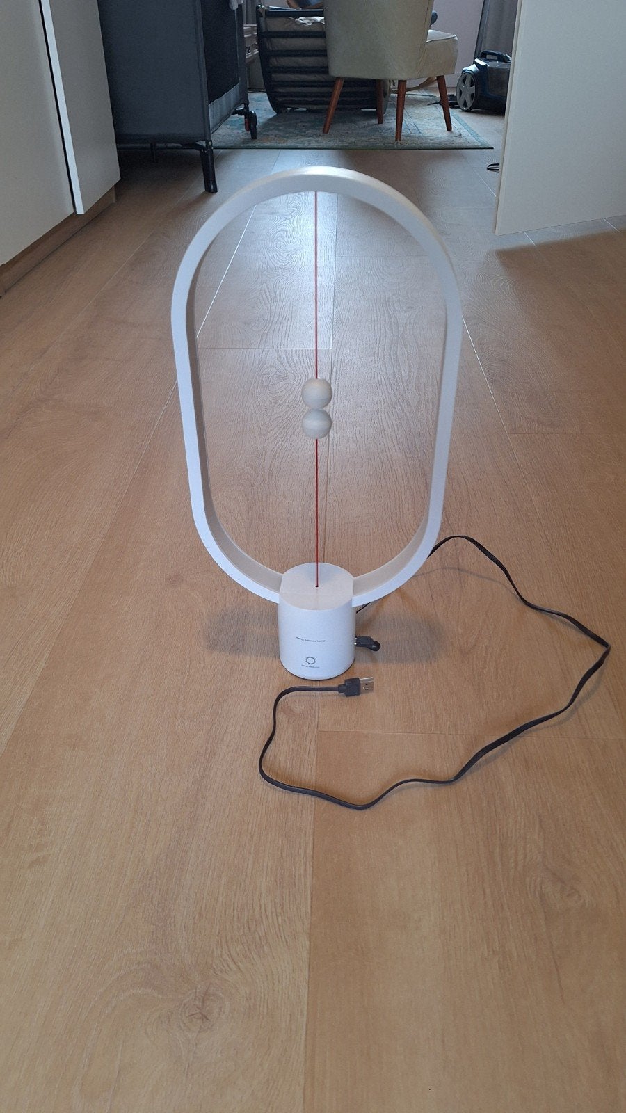 Heng Balance Lamp - Ovale Magnetische LED Lamp, Ophalen