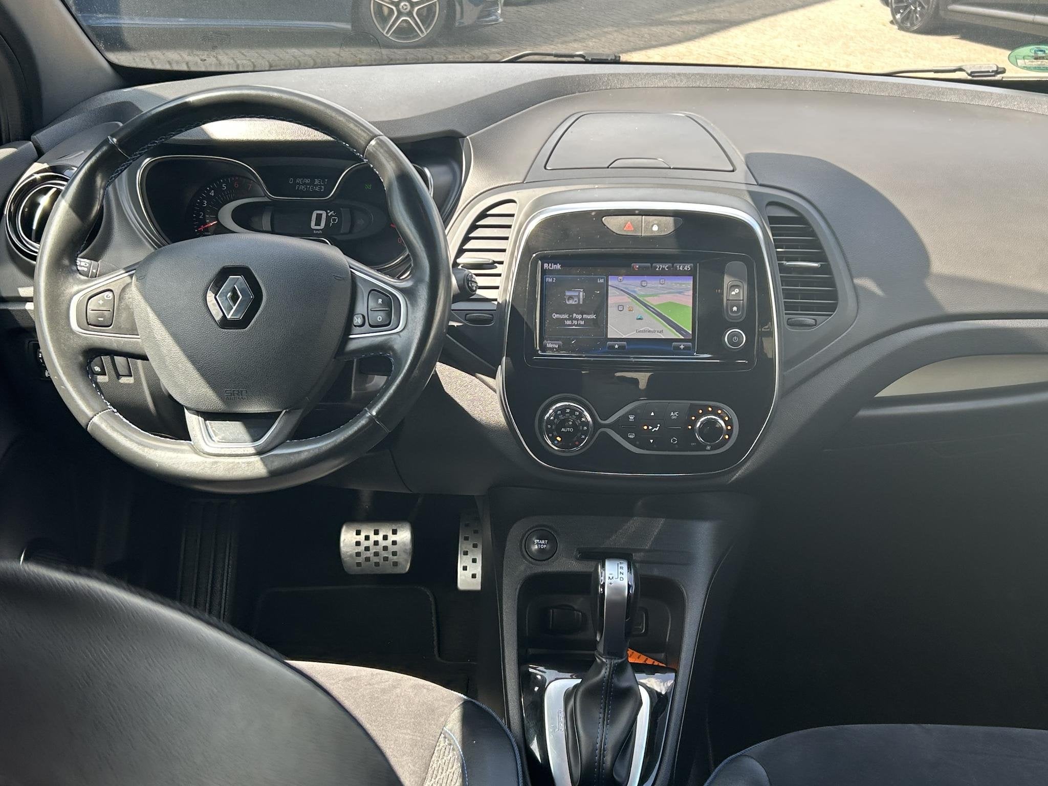 Renault Captur 1.3 TCe Version S (Hoge Instap) | Navigatie |, Automatische klimaatregeling, Stof, Gebruikt, 4 cilinders