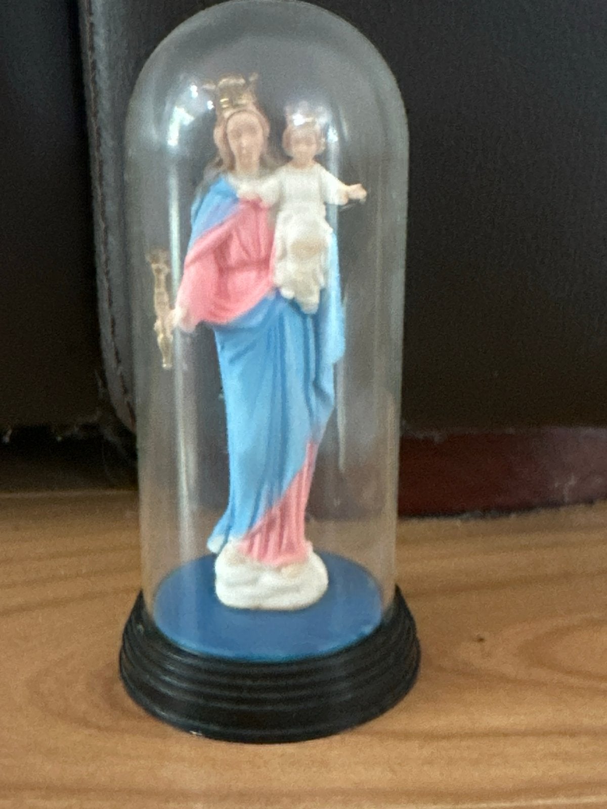 Vintage Mariabeeldje met Kind onder Stolp - 15 cm, Antiek en Kunst, Ophalen of Verzenden