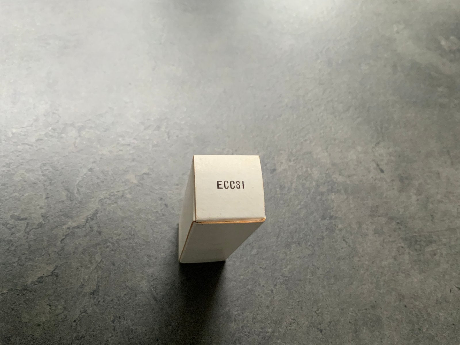 ECC81 buis.   Nieuw., Ophalen