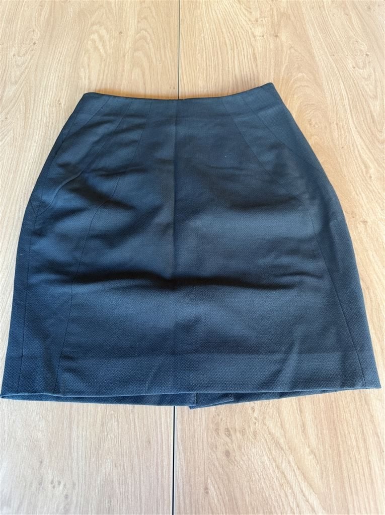 REISS Pinetta Designer Rok - Nieuw - UK 8, Ophalen of Verzenden, Zo goed als nieuw, Maat 46/48 (XL) of groter, Onder de knie