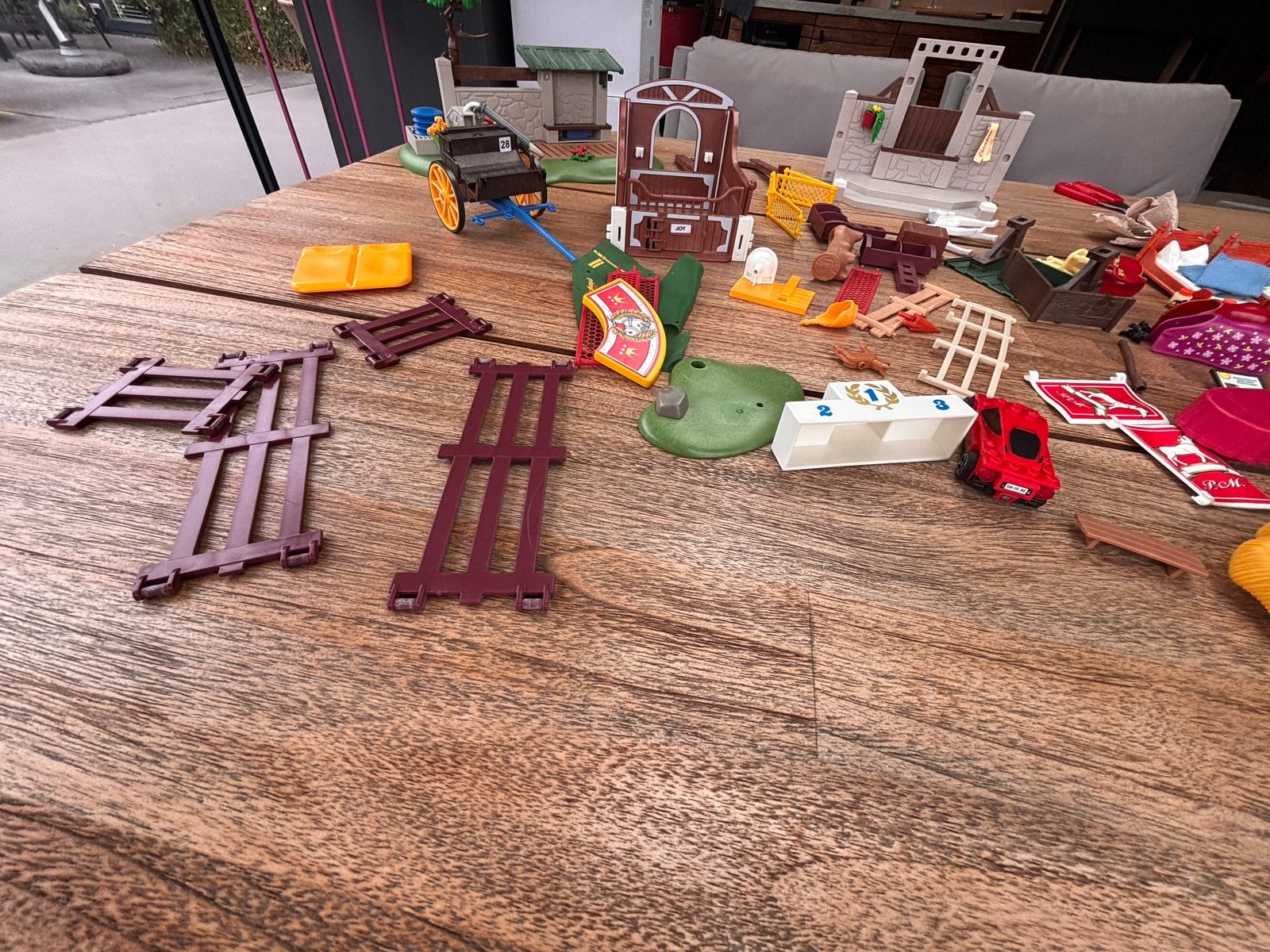 Playmobil onderdelen met paarden, stal en accessoires, Kinderen en Baby's, Ophalen of Verzenden, Gebruikt, Jongen of Meisje