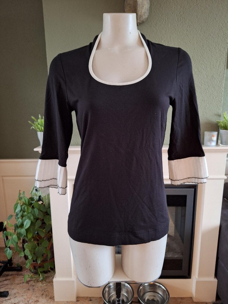 Chiarico top S 36 prachtige mouwtjes plissé S 36, Kleding | Dames, Verzenden, Zwart, Chiarico, Zo goed als nieuw
