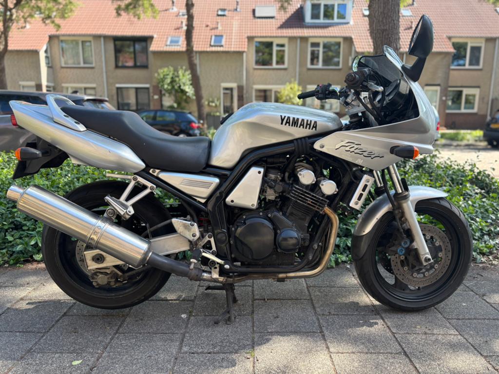 Yamaha FZS 600 fazer in Goede staat!