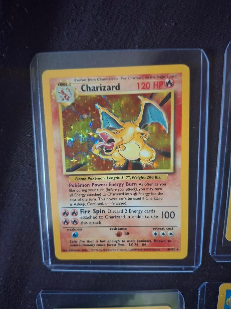 Charizard Pokémon Kaart - Base Set Holo (Engels), Ophalen, Zo goed als nieuw, Losse kaart, Foil