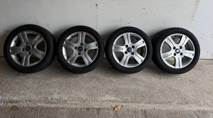 Ford Fiesta wielset 15 inch 4x108, Ophalen, 15 inch, Banden en Velgen, 195 mm