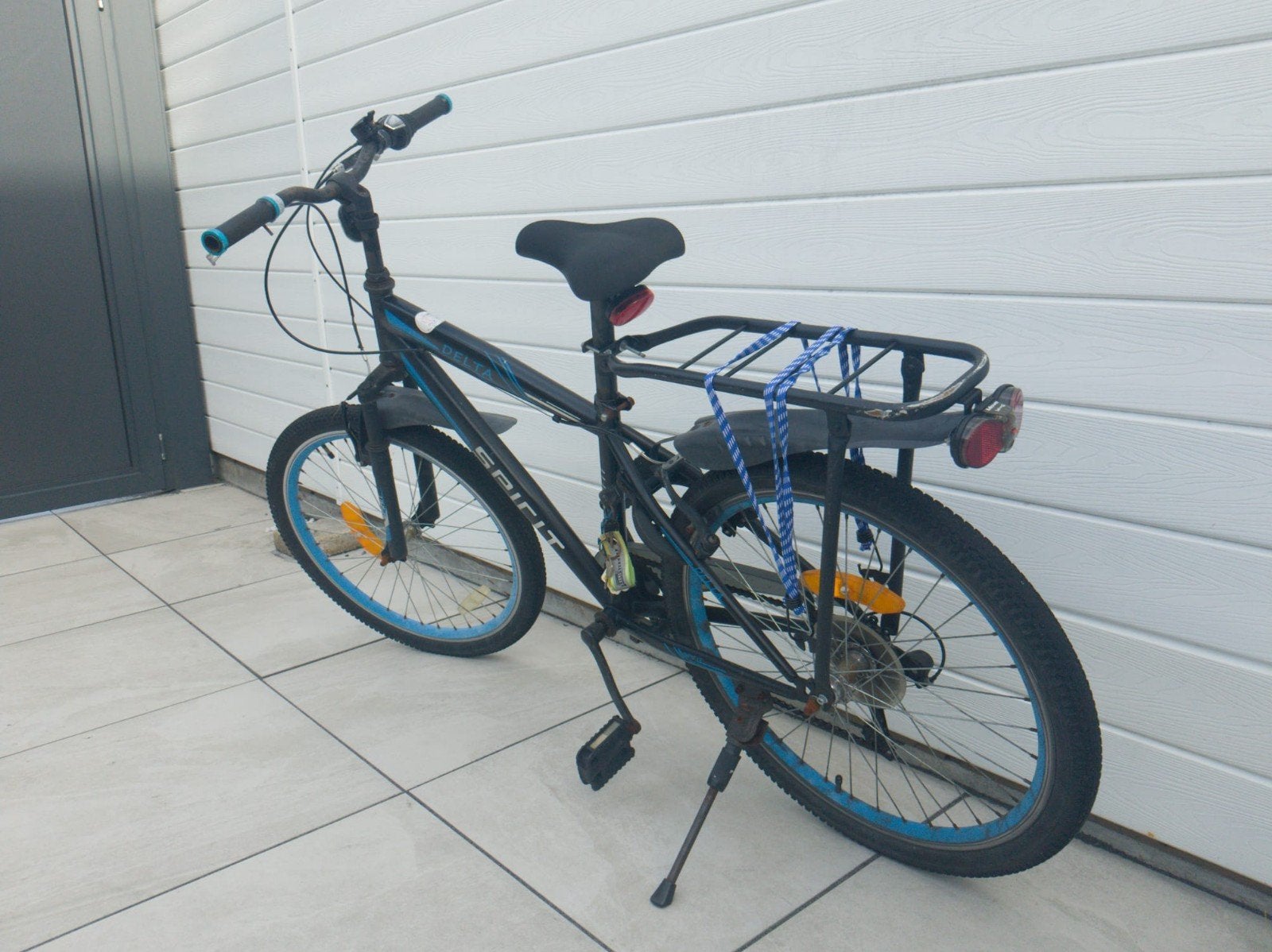 Spirit Delta kinderfiets 24 inch - Zwart/Blauw, Ophalen, Gebruikt, Velgrem, Overige merken